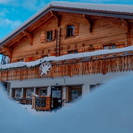 Hotel Edelweiss 넨다즈 외부 사진