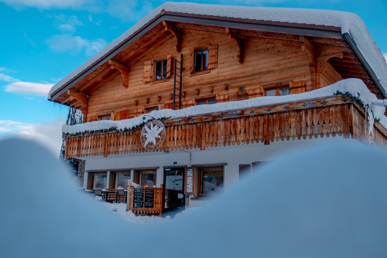 Hotel Edelweiss 넨다즈 외부 사진